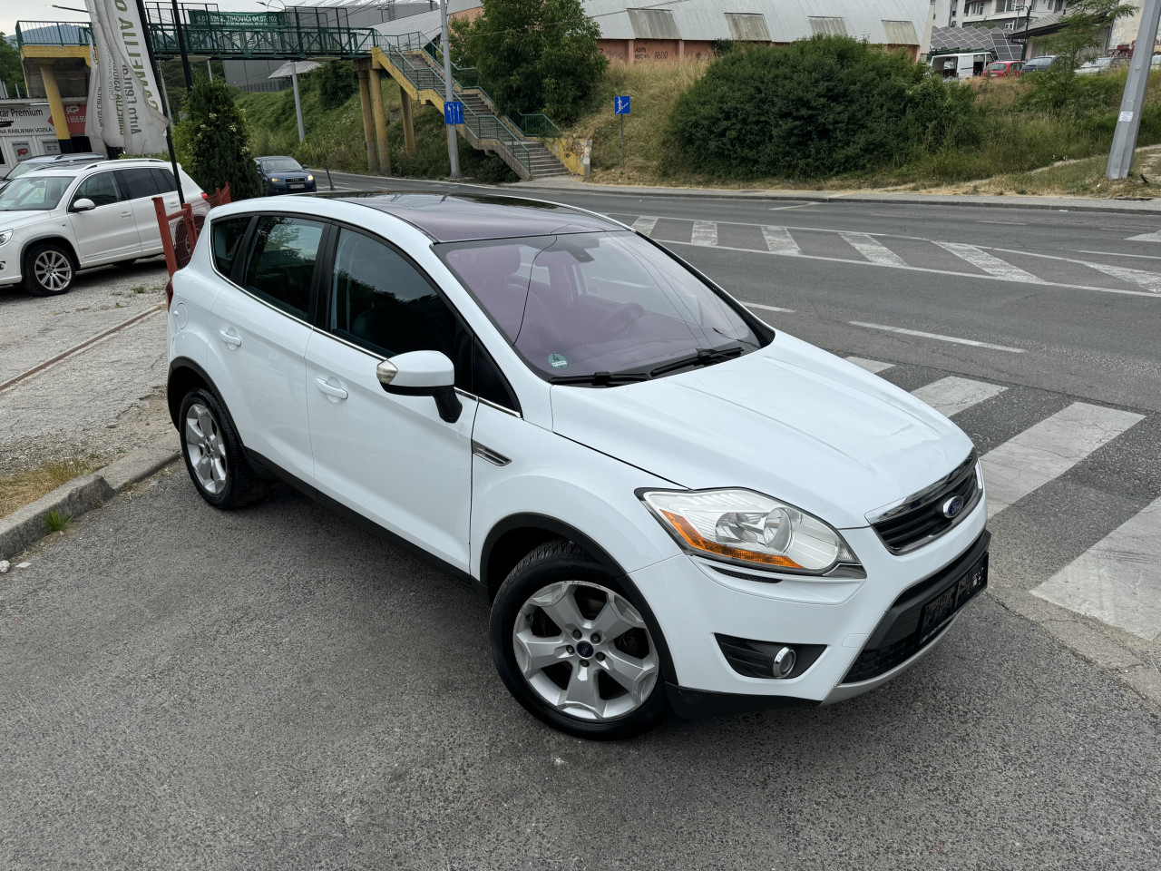 FORD KUGA 2.0 TDCI 4x4*TITANIUM*AUTOMATIK*PANO*KOZA*NAVI*KAMERA