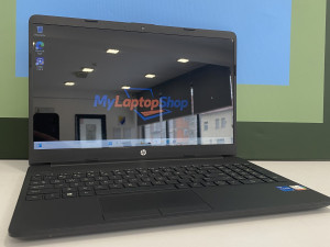 HP 15 DW300 i5-1135G7 16/256GB 15.6