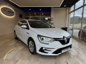 Megane 1.5 DCI 2020/21 god NOVI MODEL Led farovi Navi