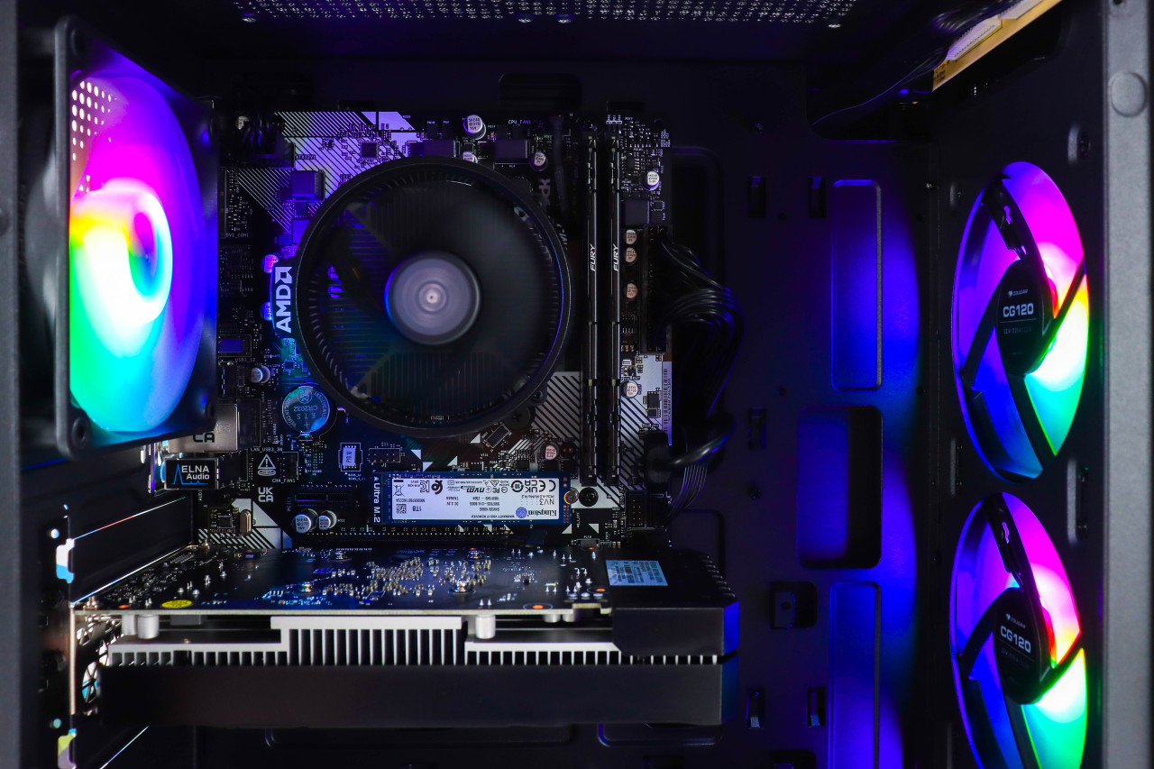 Gaming PC Cougar MX110-05; R5 3600; RTX 3050; 1TB SSD; 16GB DOPER