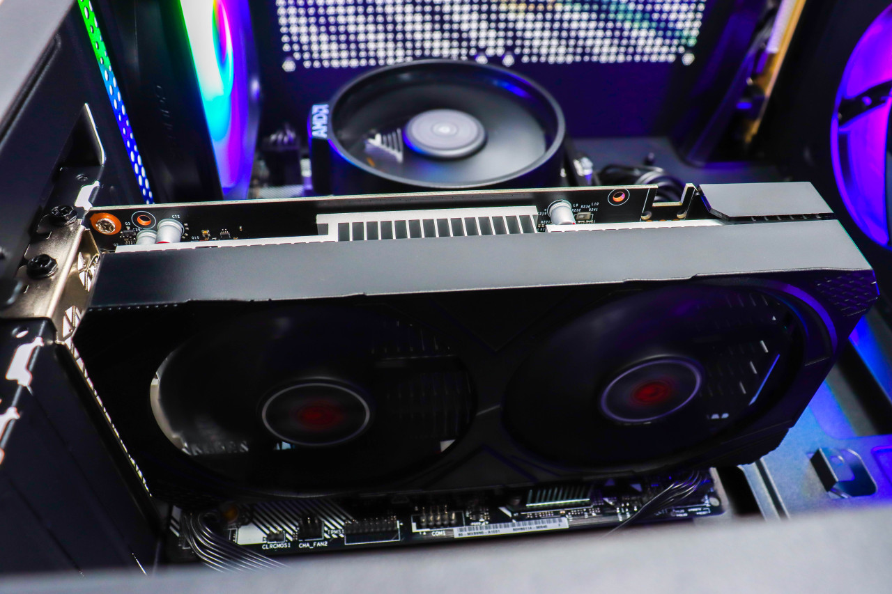 Gaming PC Cougar MX110-05; R5 3600; RTX 3050; 1TB SSD; 16GB DOPER