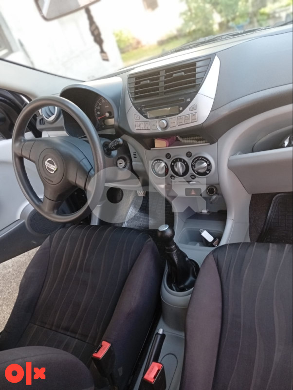 Nissan Pixo