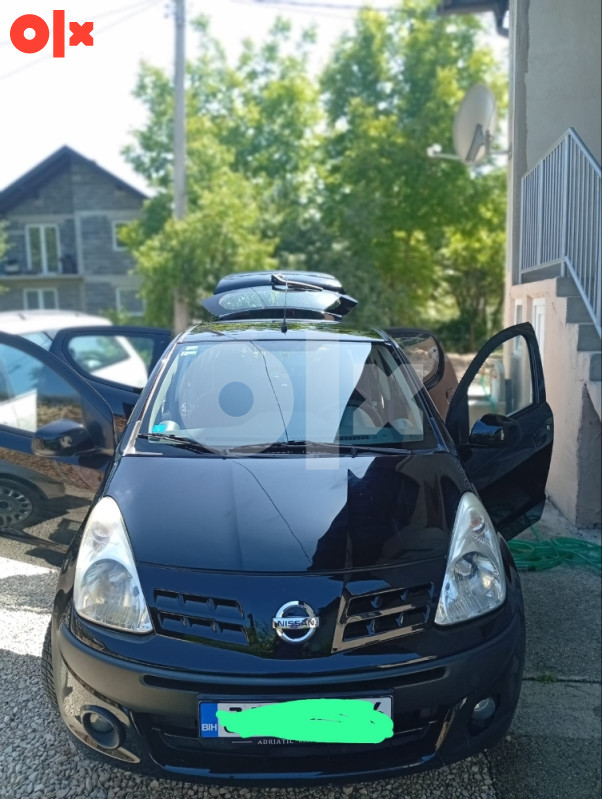 Nissan Pixo