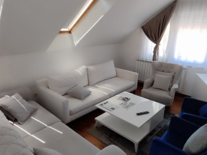 Centar Marijin Dvor trosoban namješten stan 100m2