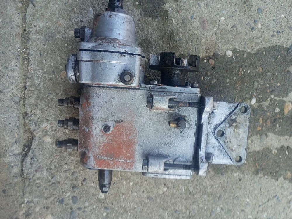 Bosh Pumpa Traktor IMT 533
