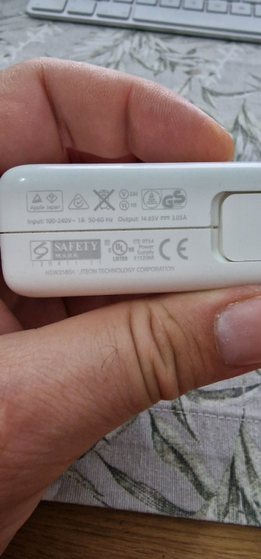 Apple MagSafe 2 45w punjac