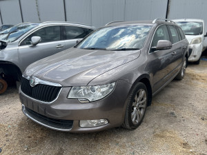 SKODA SUPERB 2.0 TDI 103 KW CFF LHD F4U 2011 DIJELOVI FRIJO