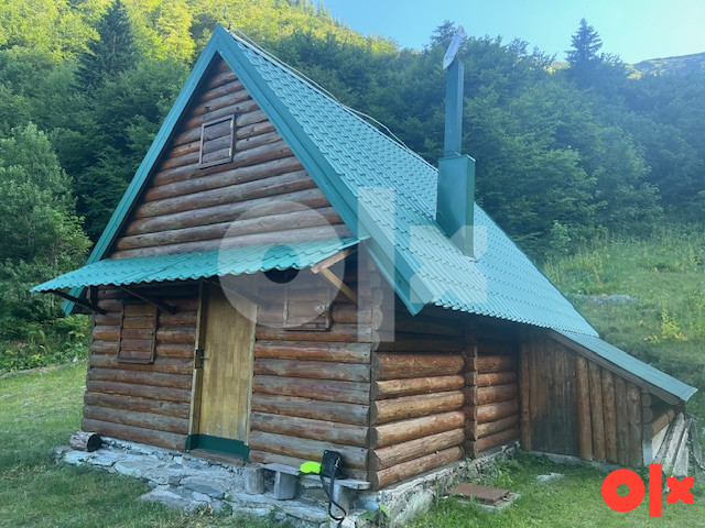 Vikendica na planini Vranici u blizini naselja Vrtača 70m2