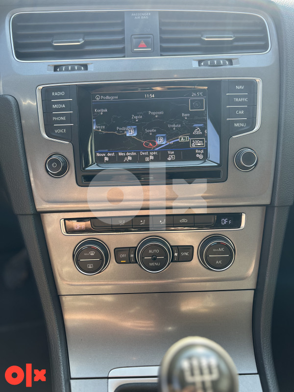 WV Golf 7 1.6 77KW BLUEMOTION/ACC SENZOR/MOD 2015 TEK UVEZEN