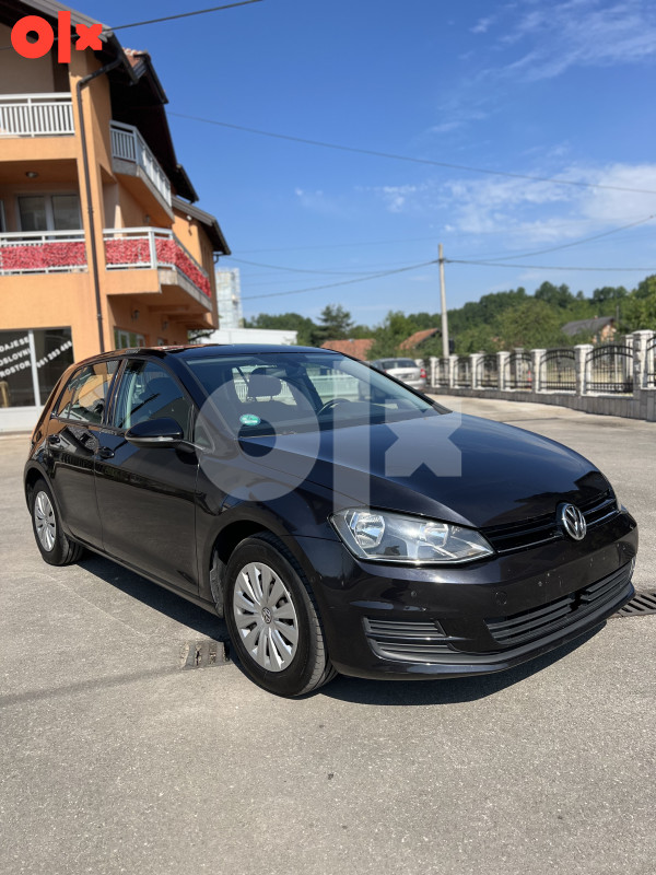 WV Golf 7 1.6 77KW BLUEMOTION/ACC SENZOR/MOD 2015 TEK UVEZEN