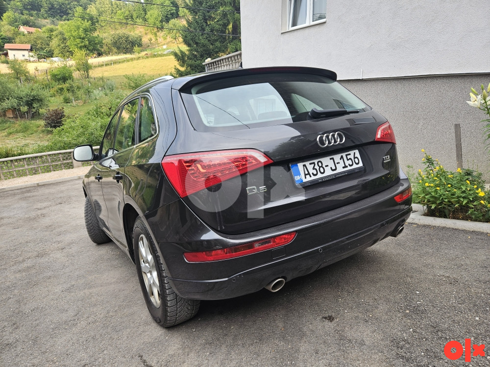 Audi Q5 3.0tdi ful led  tek uvez.i tek registr.MOZE ZAMJENA