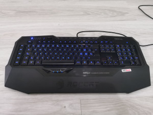 ROCCAT Isku gaming tastatura RGB