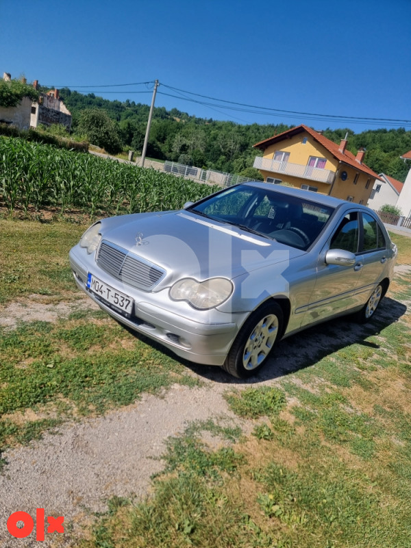 Mercedes-Benz C 220