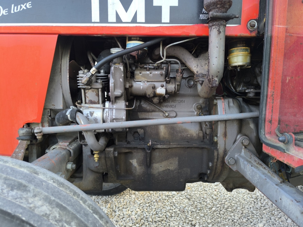 Traktor IMT 549