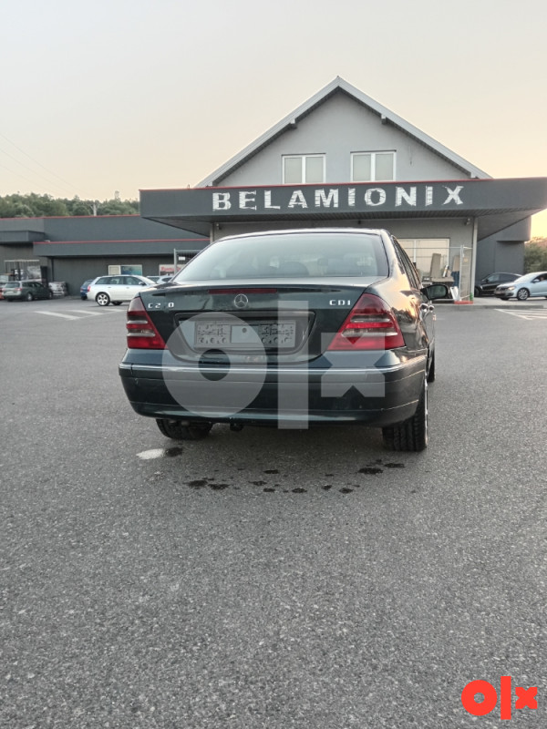 Mercedes-Benz C 220