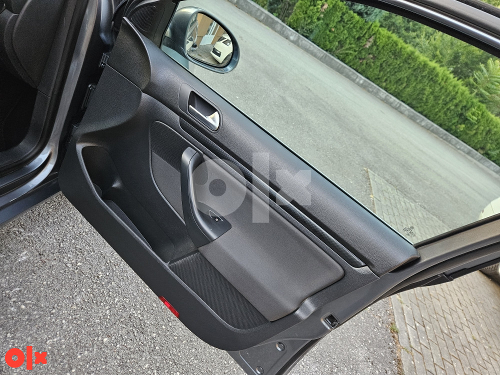 Volkswagen Golf 6 1.6 Tdi 2011 godina TEAM