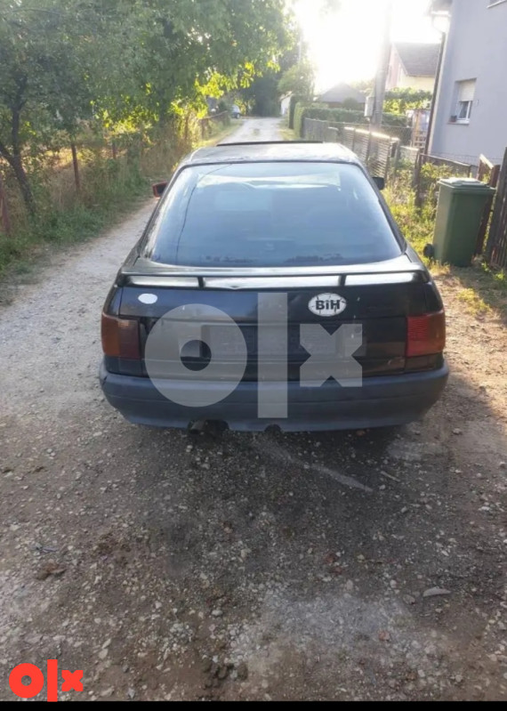Audi 80
