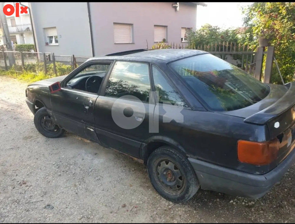 Audi 80