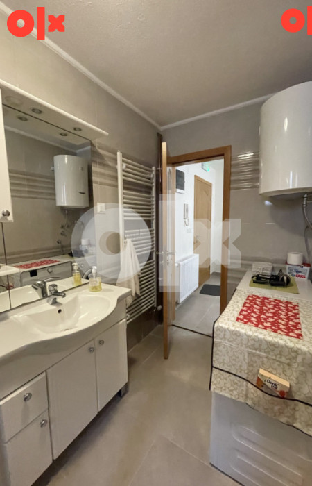 Četvorosoban stan 80 m2 - Rosulje 9