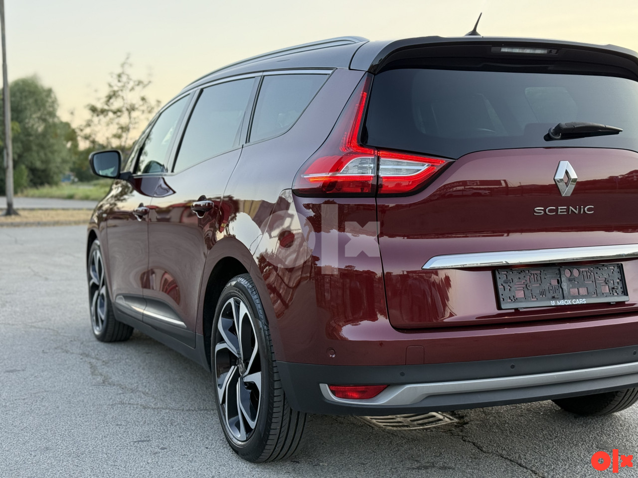 Renault Scenic Bose Energy 1.6 DCI 160ks 7 sjedista automatik
