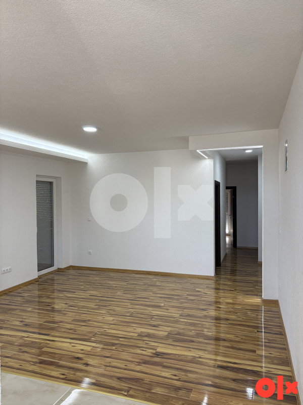Stan Modriča 60m2 2
