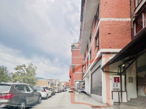 Izdaje se dvoetažni poslovni prostor Ciglane