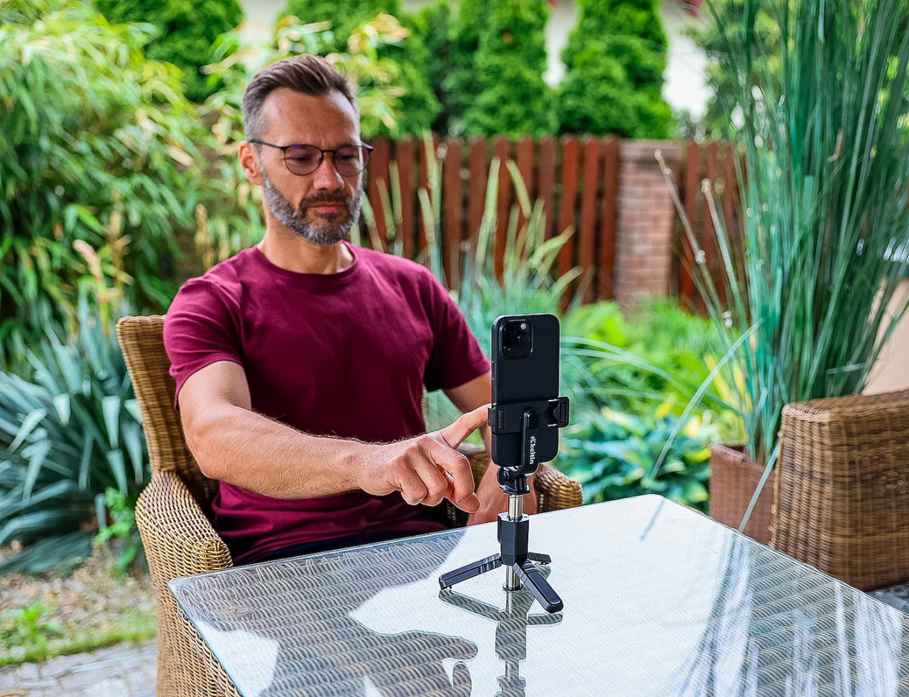 Držač Tripod Stalak Za Držanje Mobitela Sa Daljinskim Selfie