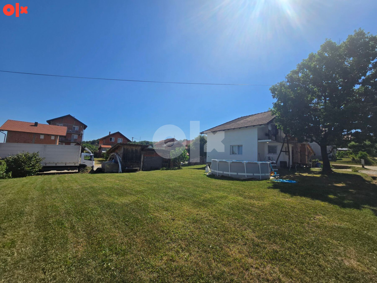 Priječani, useljiva dvospratnica sa divnom okućnicom 2
