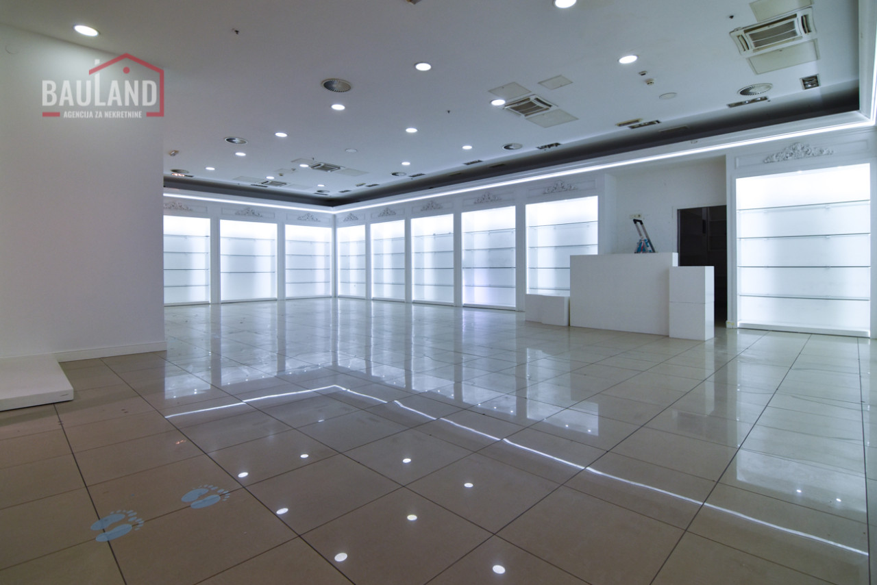 BAULAND/ Atraktivan poslovni prostor 139,33 m2/ Importanne 2