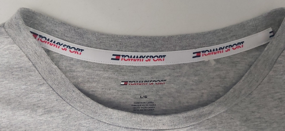 Ženska majica Tommy Hilfiger original Veličina L