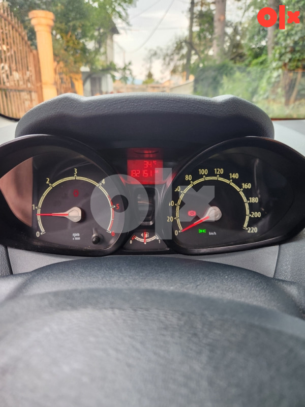 Ford Fiesta 1.6 66 kW 2010. god REGISTROVAN