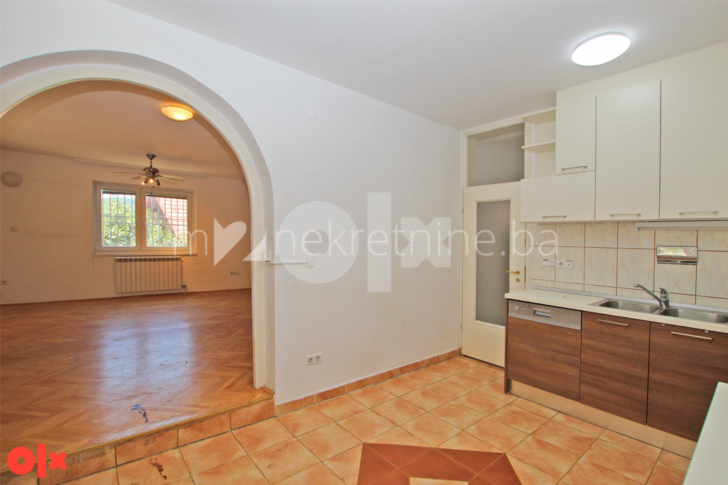 m2: Centar / Breka / Kuća 300m2 8