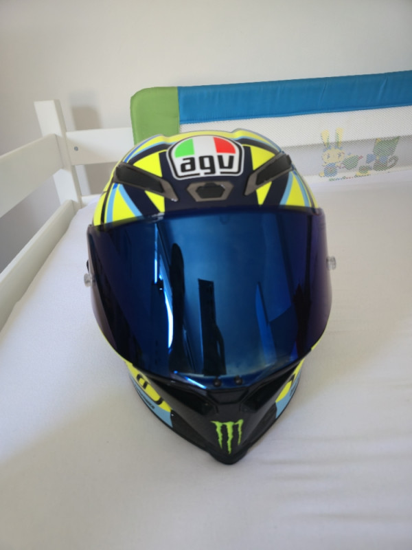 Agv pista gp r carbon soleluna 2016