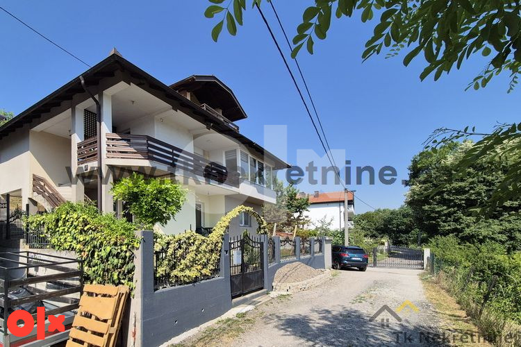 ZLOKOVAC - Kuća na parceli 534 m2, sa 3 zasebna stana