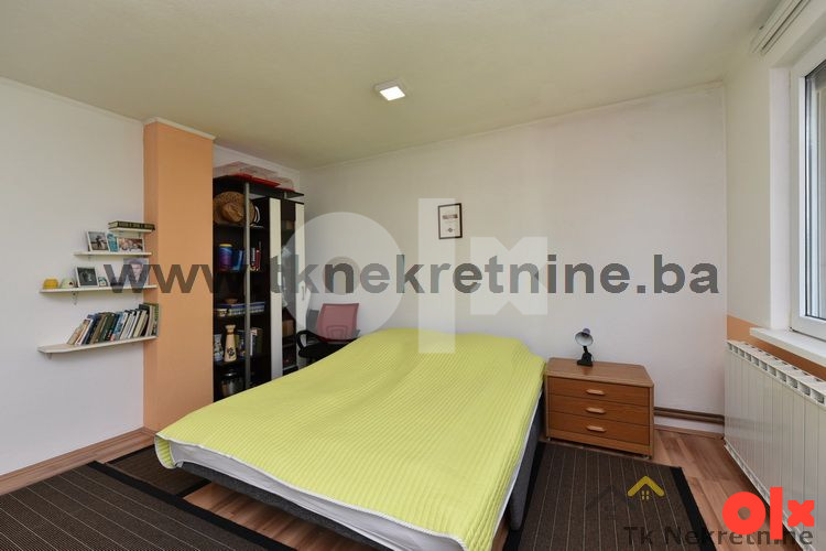 ZLOKOVAC - Kuća na parceli 534 m2, sa 3 zasebna stana