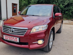 TOYOTA RAV4 2.2 DIZEL 4X4 2010 GODINA