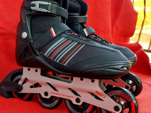 ROLE ROSLE ROLERI   44-45  CRIVIT GERMANY (90mm) NOVOO