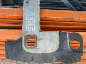 BMW poklopac motora