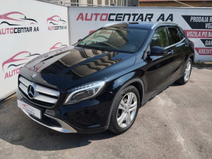 Mercedes-Benz GLA 200 2014