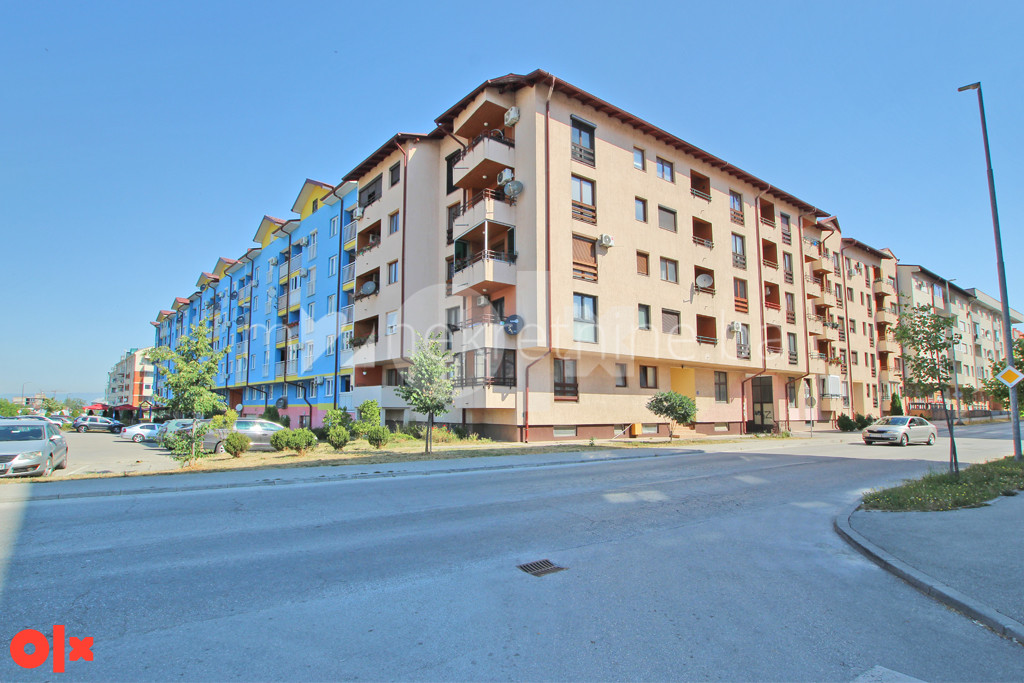 m2: Istočno Sarajevo, Hilandarska. Dvosoban stan 43m2