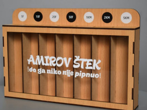 Kasa sa natpisom po želji
