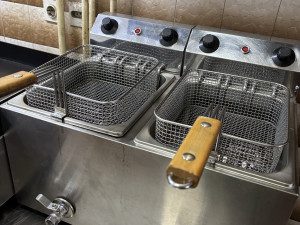DUPLA STRUJNA FRITEZA 2x4l