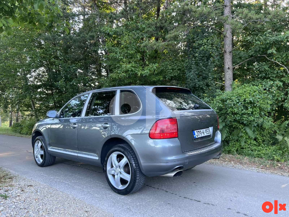 Porsche Cayenne 3.2 V6 extra stanje moze zamjena