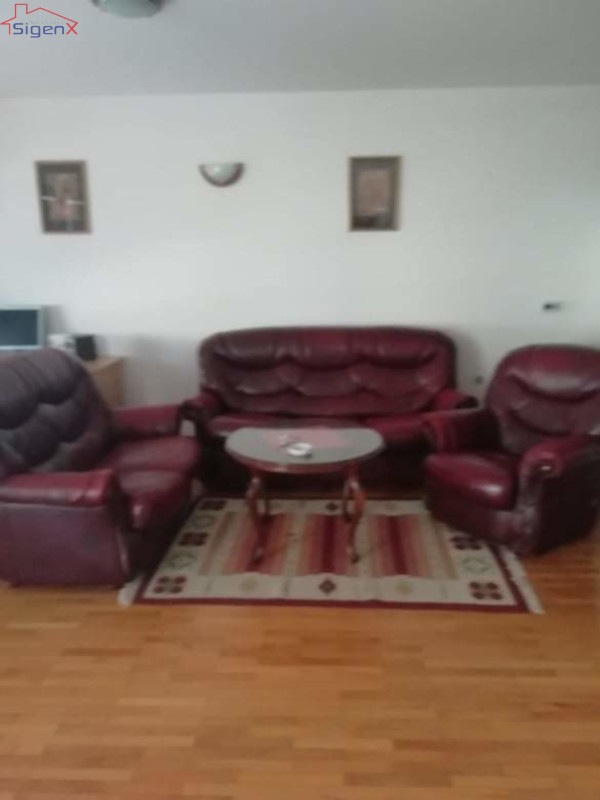 Sigenx prodaje trosoban stan/Istočno Sarajevo/Cara Lazara/105 m2 3
