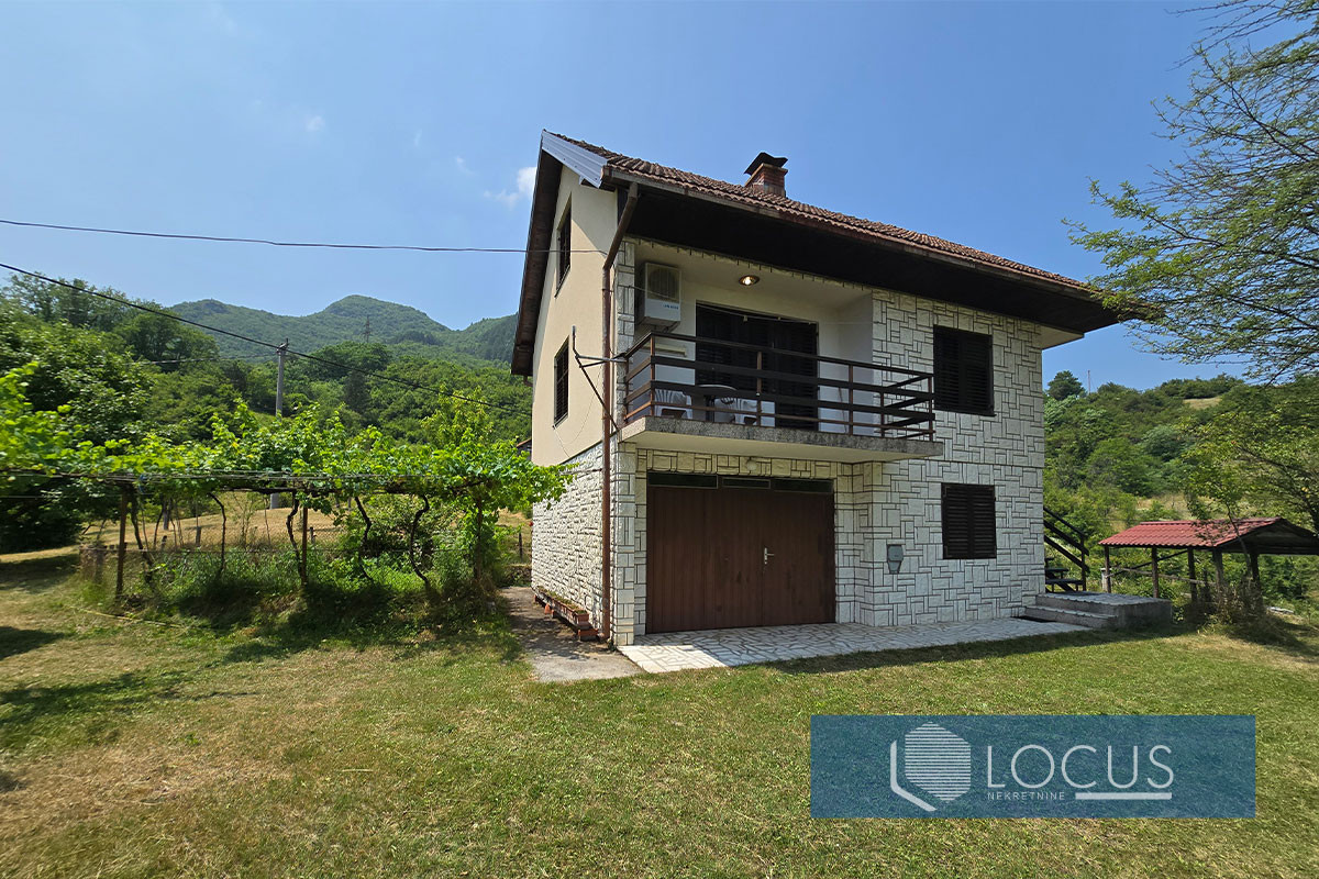 LOCUS: Kuća na parceli 13.379m2, Orahovica, Konjic 7