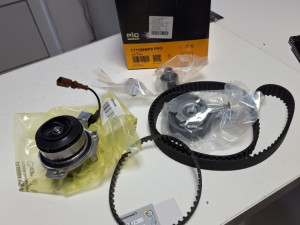 SET ZUPCASTOG SA PUMPOM I REMENOM ULJNE PUMPE GOLF 7 PASSAT 8