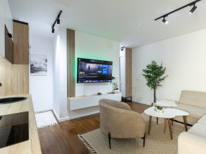 Stan na dan Sarajevo sa parking mjestom