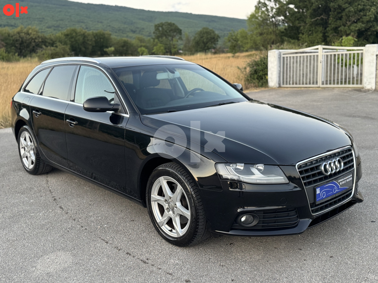 Audi A4 B8 2.0 TDI NAVI PDC MFL