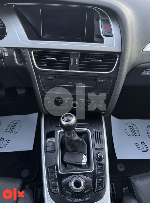 Audi A4 B8 2.0 TDI NAVI PDC MFL