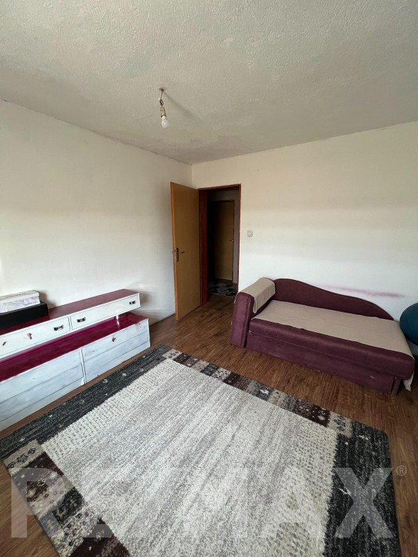 Na prodaju kuća sa zemljištem  6.975m2 u Mahovljanima, Laktaši 17